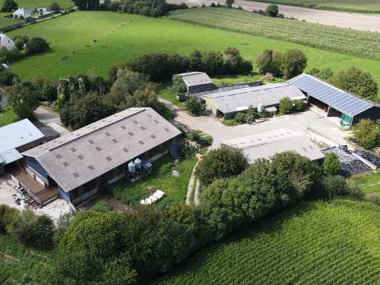 Ferme laitière à vendre en Mayenne (Lassay Les Châteaux)