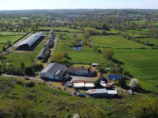 Ferme à reprendre dans le Bocage Bressuirais