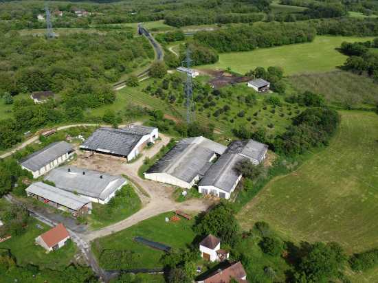 Ferme à reprendre à Lachapelle-Auzac